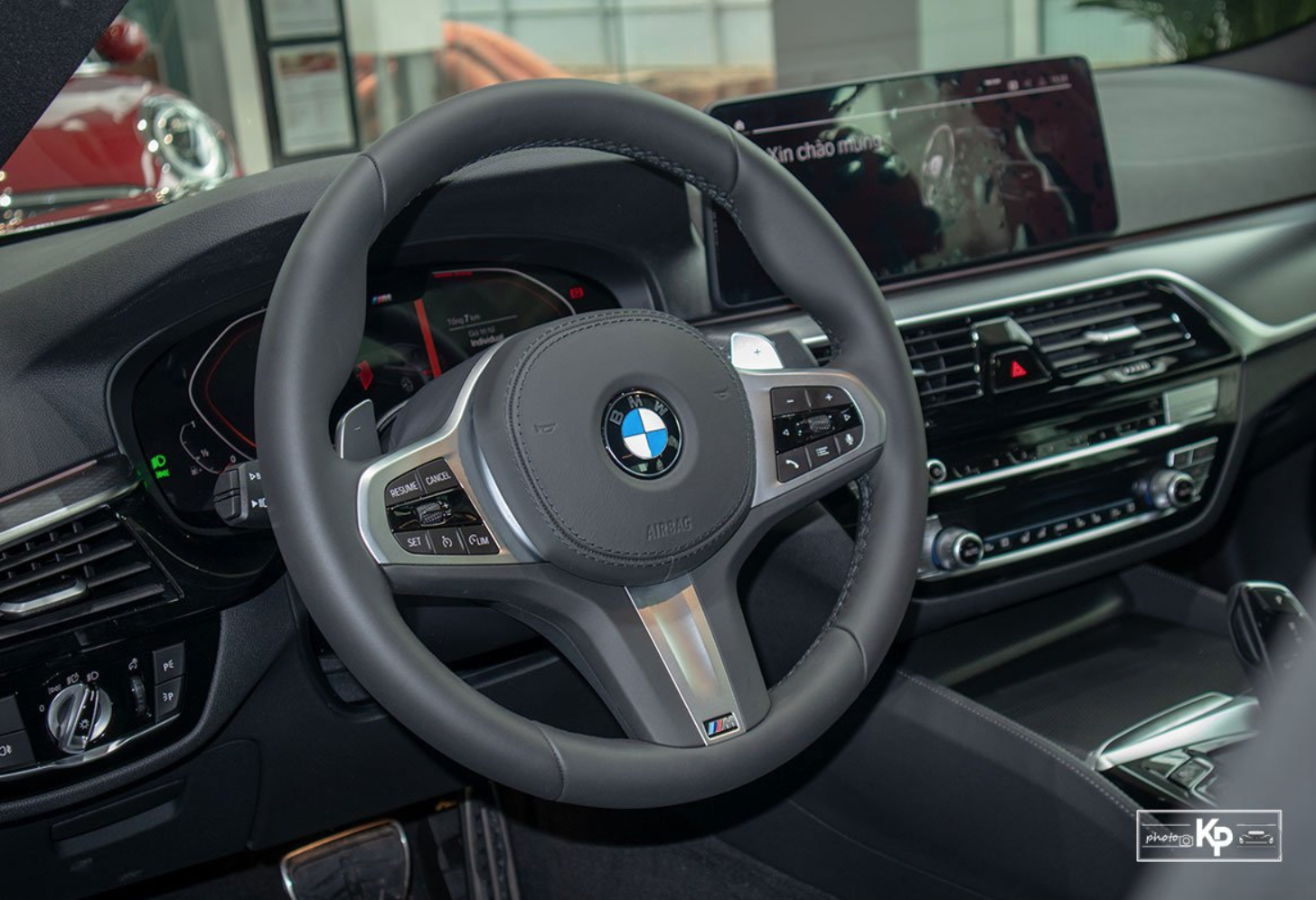 bmw-520i-2021