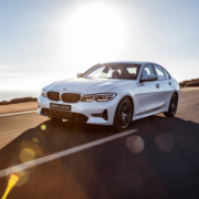 bmw-330M-2019
